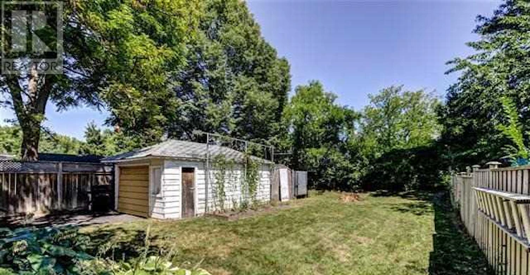 11 Ellington Drive, Toronto, ON, M1R 3X6 - 2