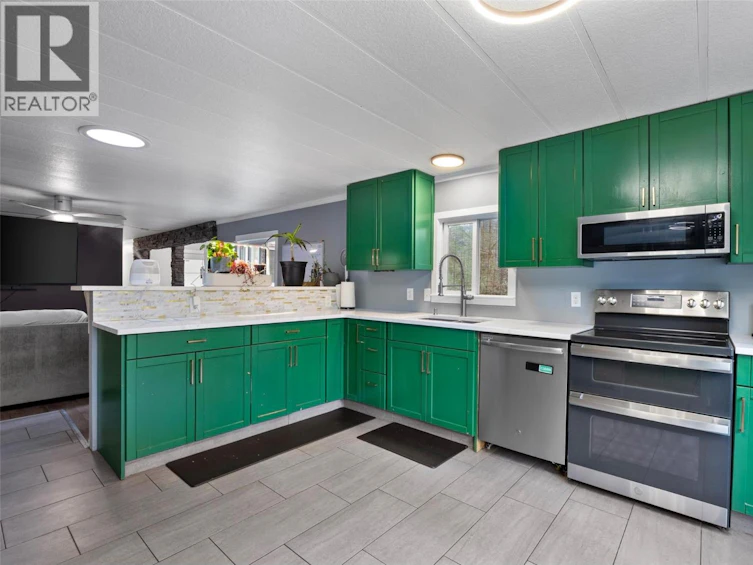 392 Walterdale Road, Kamloops, BC, V2C 6H1 - 10