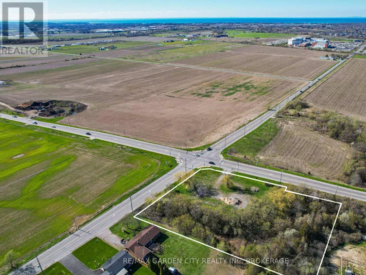 381 St. Paul Street W, St. Catharines, ON, L2R 3N1 - 6