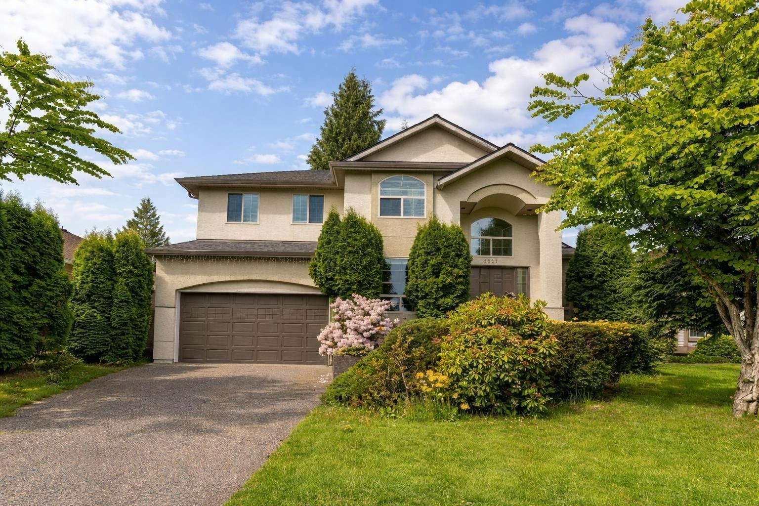 8327 169a Street, Surrey, BC, V4N 4V1