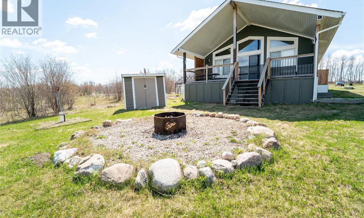 101 Lakeview Place