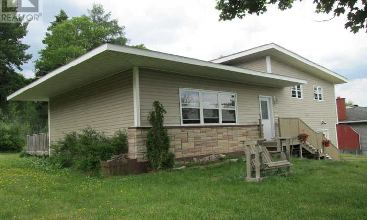 160 Goodyear Avenue
