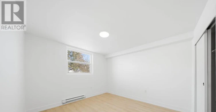 25 Downes Avenue, Prince Edward County, ON, K0K 2T0 - 4