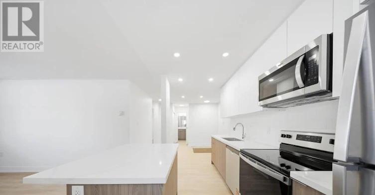 25 Downes Avenue, Prince Edward County, ON, K0K 2T0