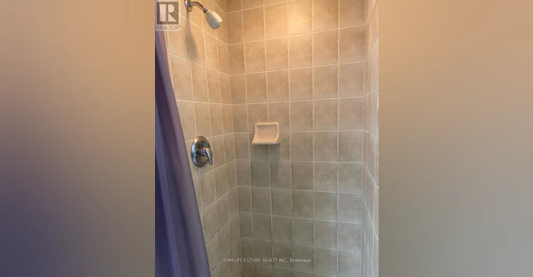 31 Middlecote Drive, Ajax, ON, L1T 0A4 - 14