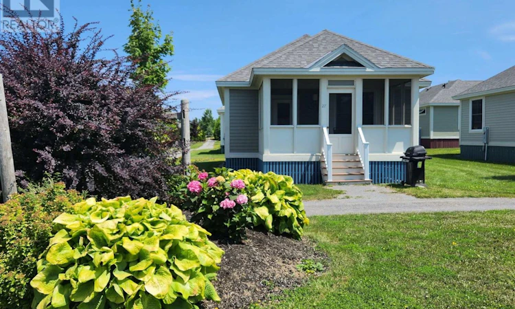 34-27 Butternut Lane