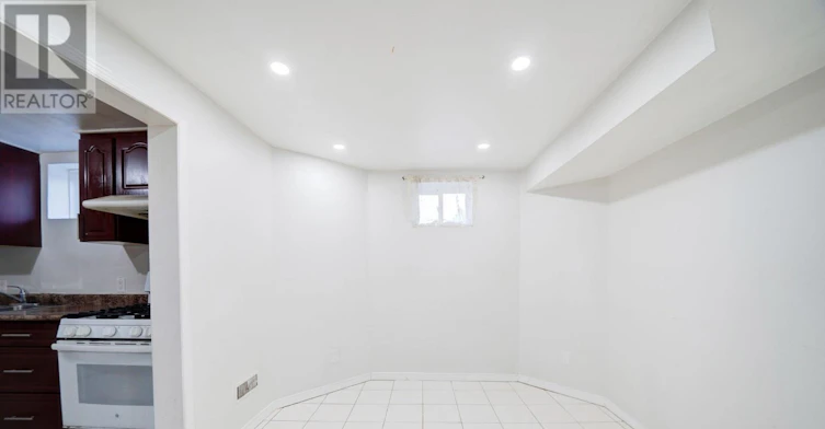 5 Claresholme Drive, Toronto, ON, M1C 4Z9 - 6