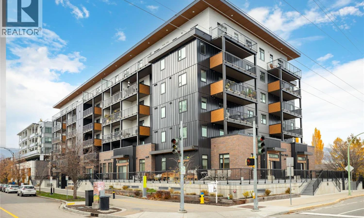 105-660 Cawston Avenue