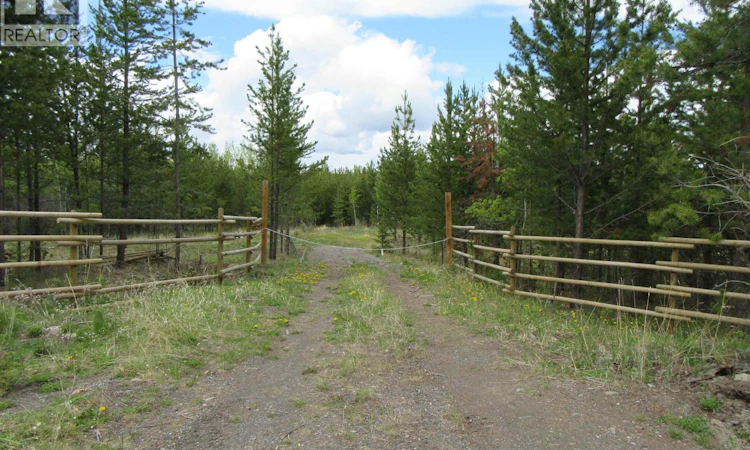 LOT-B Lone Butte Horse Lake Road