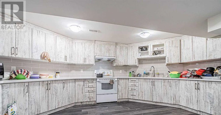 LOWER Level ( Legal Apt.) 75 Parkside Drive, Brampton, ON, L6Y 3A2