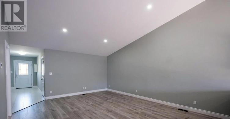 22 Stirling Crescent, Prince Edward County, ON, K0K 2T0 - 16