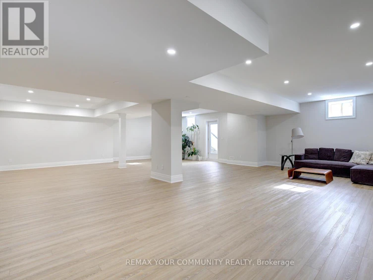 9 Casavant Court, Vaughan, ON, L6A 5A5 - 45