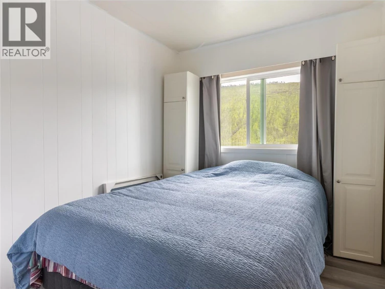 2526 Loon Lake Road, Loon Lake, BC, V0K 1H1 - 13