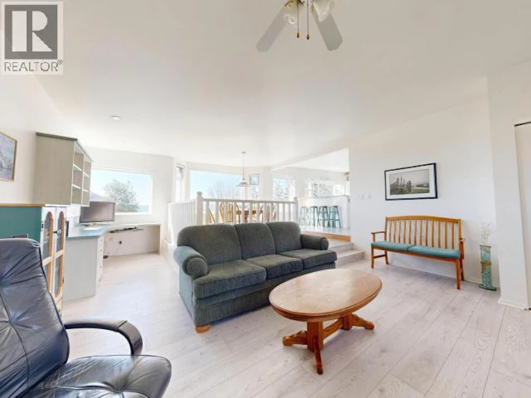 7110 Westminster Street, Powell River, BC, V8A 1C6 - 12