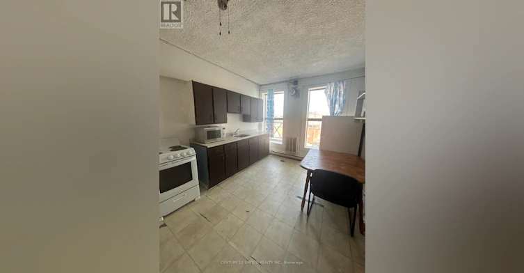 6-164 Charlotte Street, Peterborough, ON, K9J 2T7 - 6