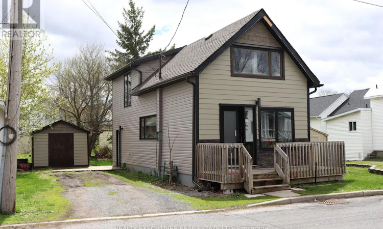 18 Mill Street