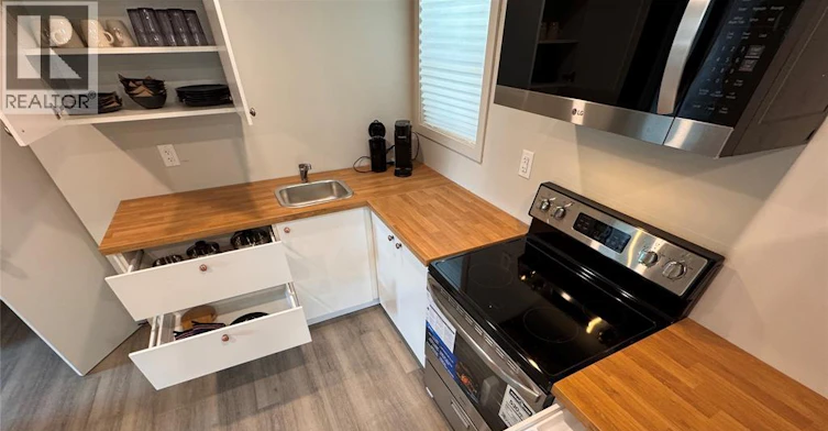 1654 Martindale Avenue, Windsor, ON, N9B 1G6 - 3