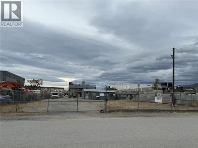 365 Cherry Avenue - 2