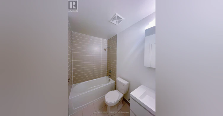 1038-8119 Birchmount Road, Markham, ON, L6G 0H5 - 7