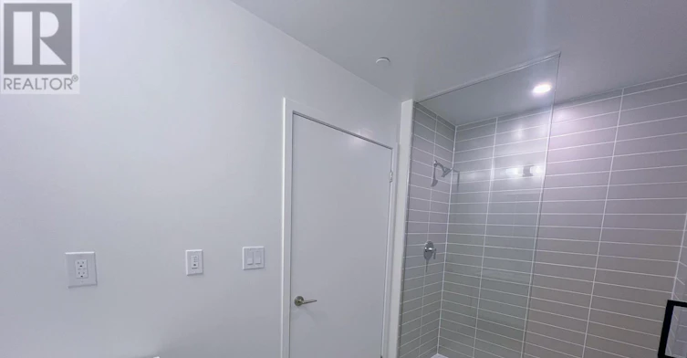 1038-8119 Birchmount Road, Markham, ON, L6G 0H5 - 9