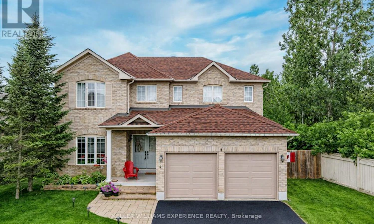 4 Gold Park Gate