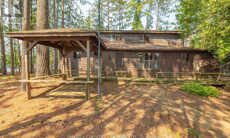 22 Chandos Lk Balmer Island