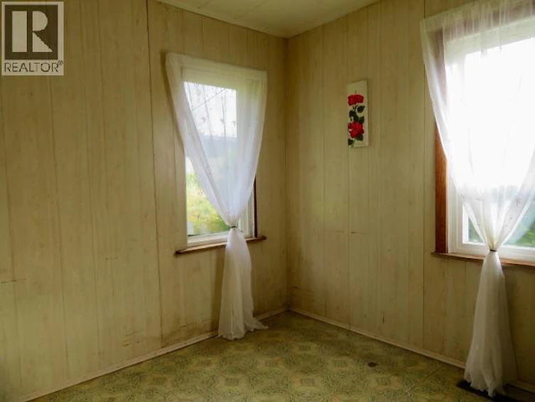 4856 Joyce Avenue, Powell River, BC, V8A 3B8 - 14
