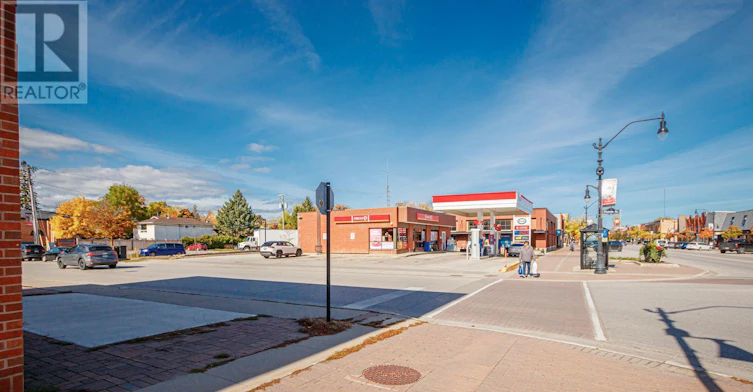 2-250 Hurontario Street, Collingwood, ON, L9Y 2M3 - 31