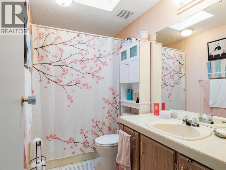 70-3350 NE 10 Avenue, Salmon Arm, BC, V1E 1J6 - 29