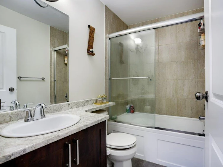 263-7493 140 Street, Surrey, BC, V3W 6G5 - 18