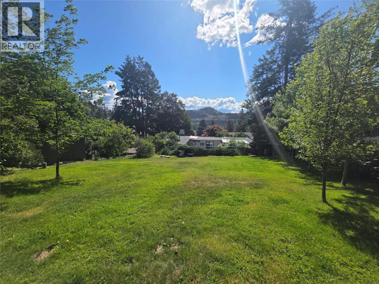 48 Caramillo Road, Kelowna, BC, V1V 1B3 - 3