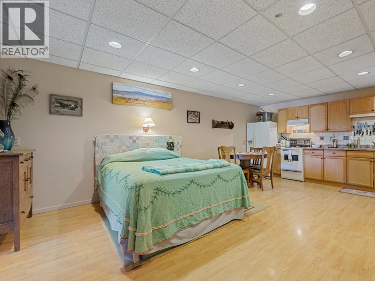 48 Caramillo Road, Kelowna, BC, V1V 1B3 - 34