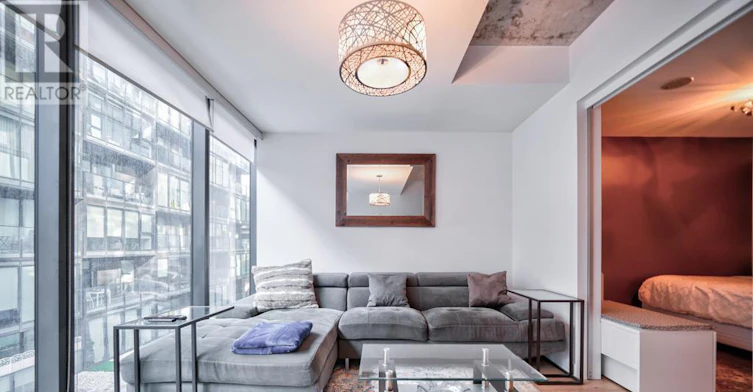 331-629 King Street W, Toronto, ON, M5V 0G9 - 2