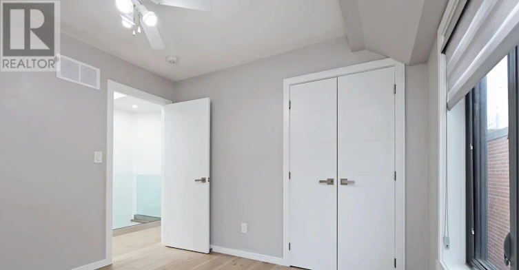 707 Mortimer Avenue, Toronto, ON, M4C 2K1 - 19