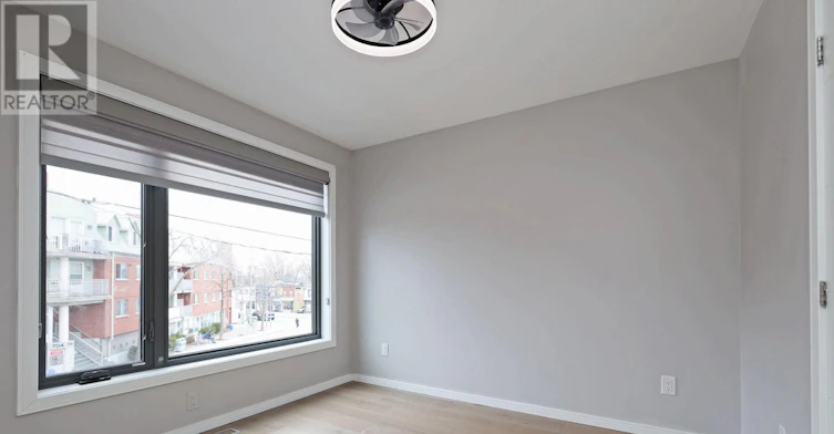 707 Mortimer Avenue, Toronto, ON, M4C 2K1 - 16