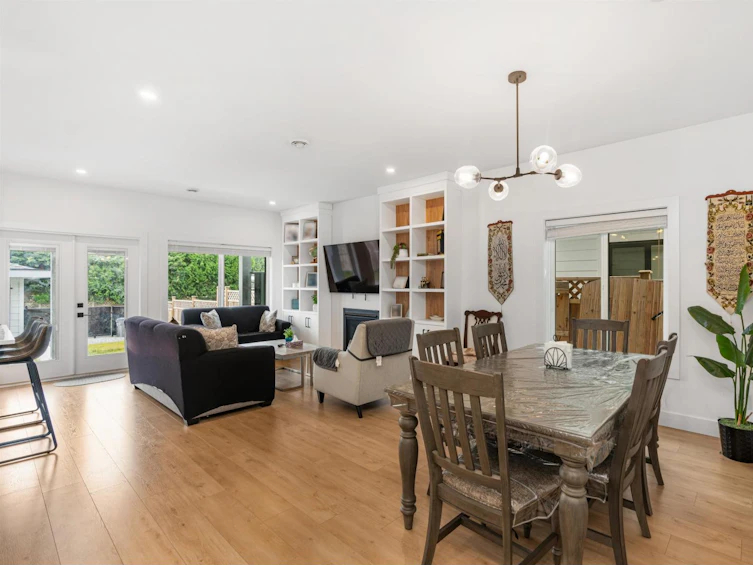 18460 64 Avenue, Surrey, BC, V3S 8J6 - 8