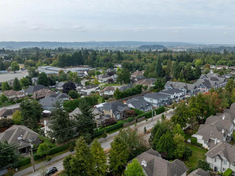 18460 64 Avenue, Surrey, BC, V3S 8J6 - 34