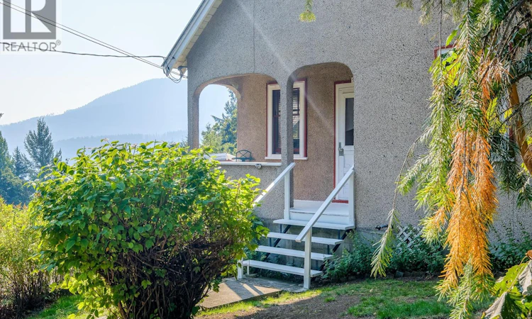 1929 Union Avenue