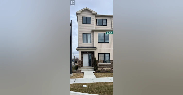 30 Balladry Boulevard, Stratford, ON, N5A 0L5