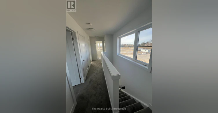 30 Balladry Boulevard, Stratford, ON, N5A 0L5 - 16