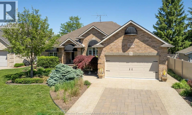 606 George Kennedy Way