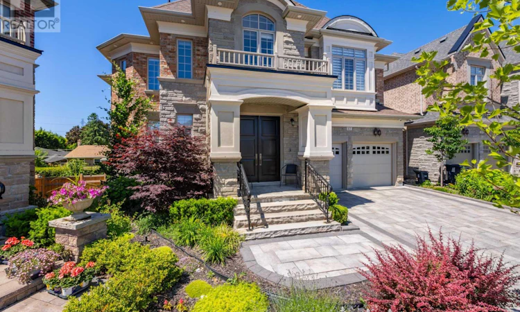 17 Daniel Cozens Court