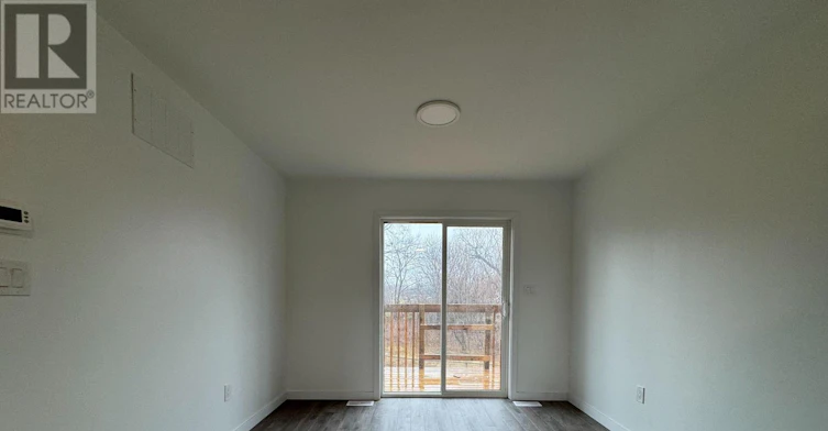MAIN-127 Highriver Trail, Welland, ON, L3C 0H6 - 9
