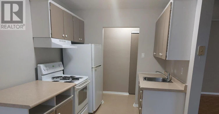 9-90 Marshall Street, Waterloo, ON, N2J 2T4 - 3