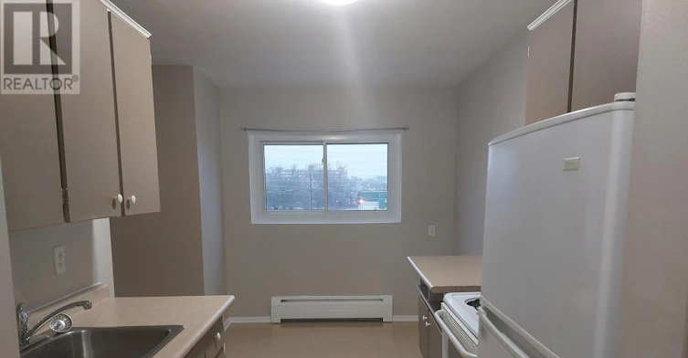 9-90 Marshall Street, Waterloo, ON, N2J 2T4 - 4
