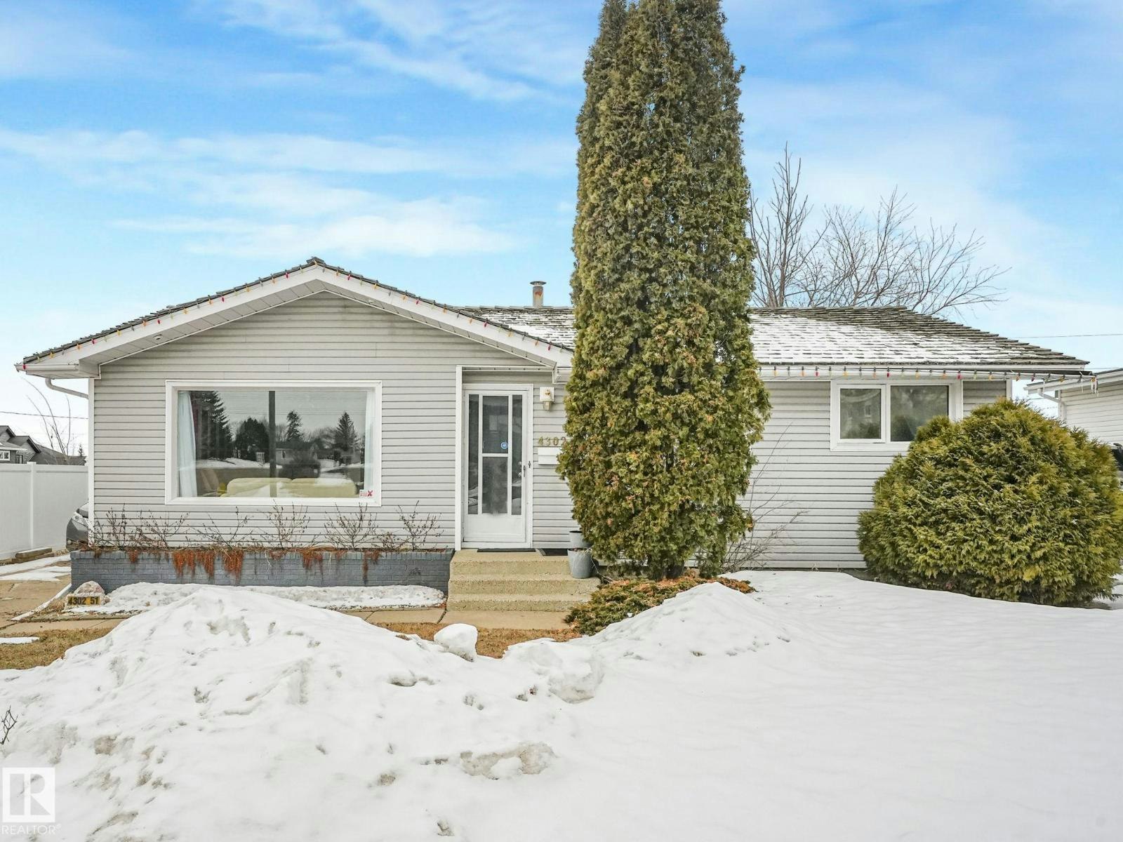 4302 51 Street, Vegreville, AB, T9C 1V1