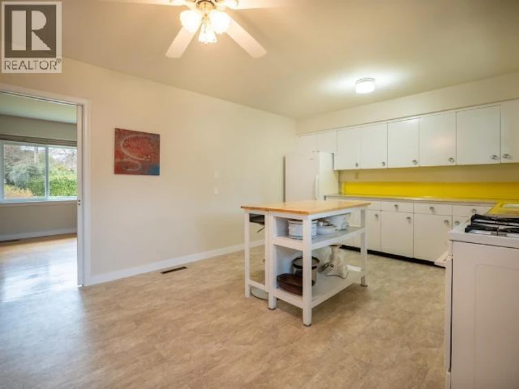 7023 Tahsis Street, Powell River, BC, V8A 1G4 - 5