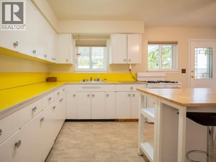 7023 Tahsis Street, Powell River, BC, V8A 1G4 - 19