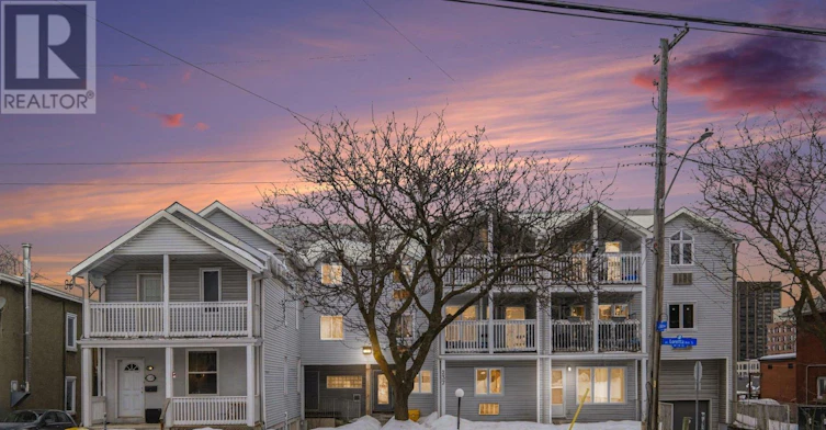 9-237 Loretta Avenue S, Ottawa, ON, K1S 4P6