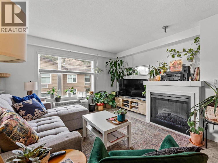 403-539 Yates Road, Kelowna, BC, V1V 2T8 - 5